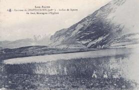 Environs de Saint-André-d'Embrun. Le lac de Siguret. Les montagnes d'Eygliers (fond) Jullien, Gap