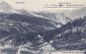 Col Izoard (2388 m). Refuge National (2300 m). Route reliant les vallées de la Durance et du Guil Colomb, Gap
